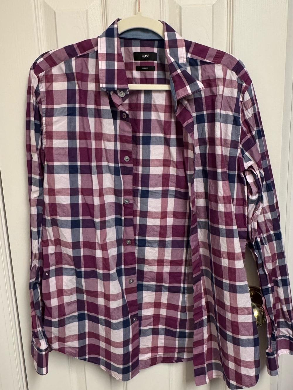 Hugo Boss Plaid Button-Down Shirt in Burgundy, Navy & White